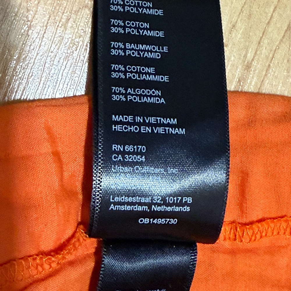 New With tag Urban Outfitters Bright Orange Short Size L - Picture 6 of 14